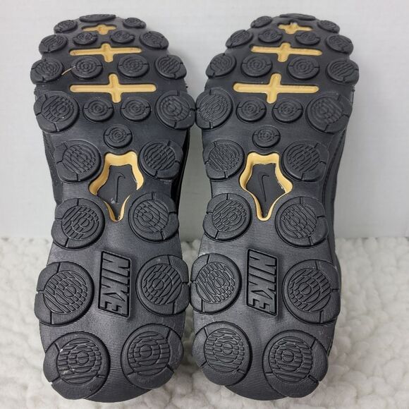 Nike Reax 8 TR Mens Size 9.5 Cross Training Sneaker Black Gold Low Top Shoes - Picture 10 of 11